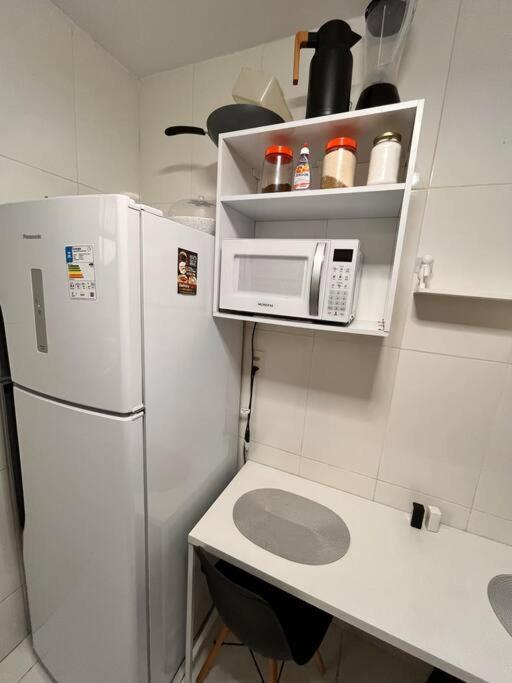 Ap A 800m Da Da Atalaia Apartamento *